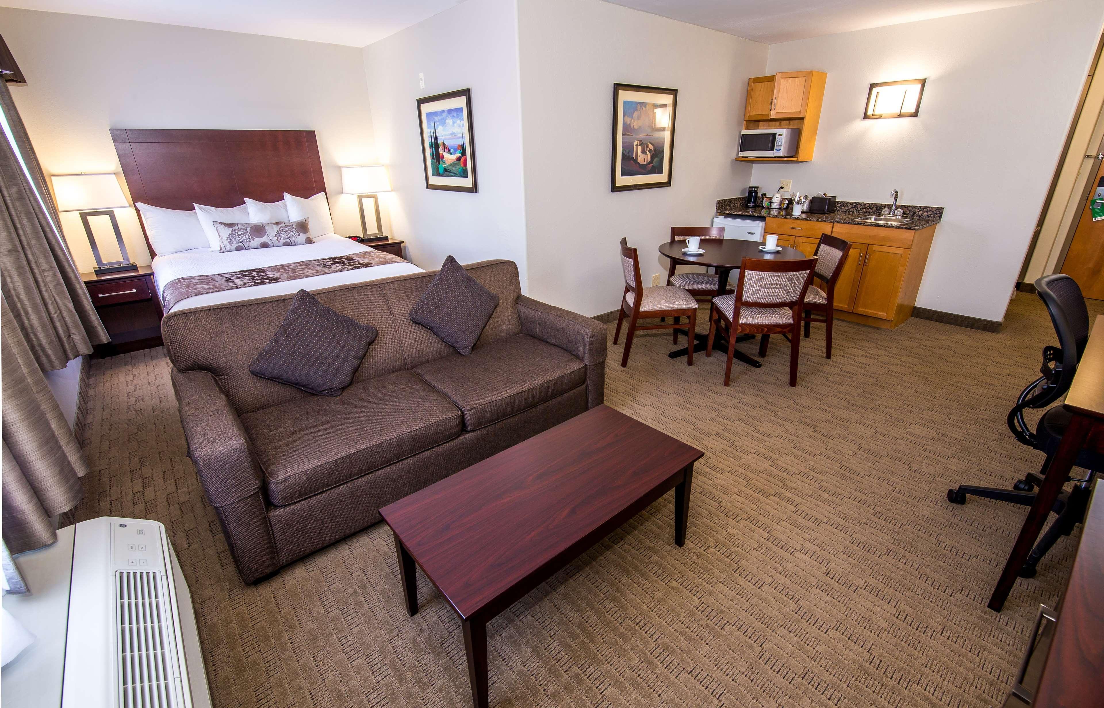 Best Western Plus Pembina Inn & Suites Winnipeg Zewnętrze zdjęcie