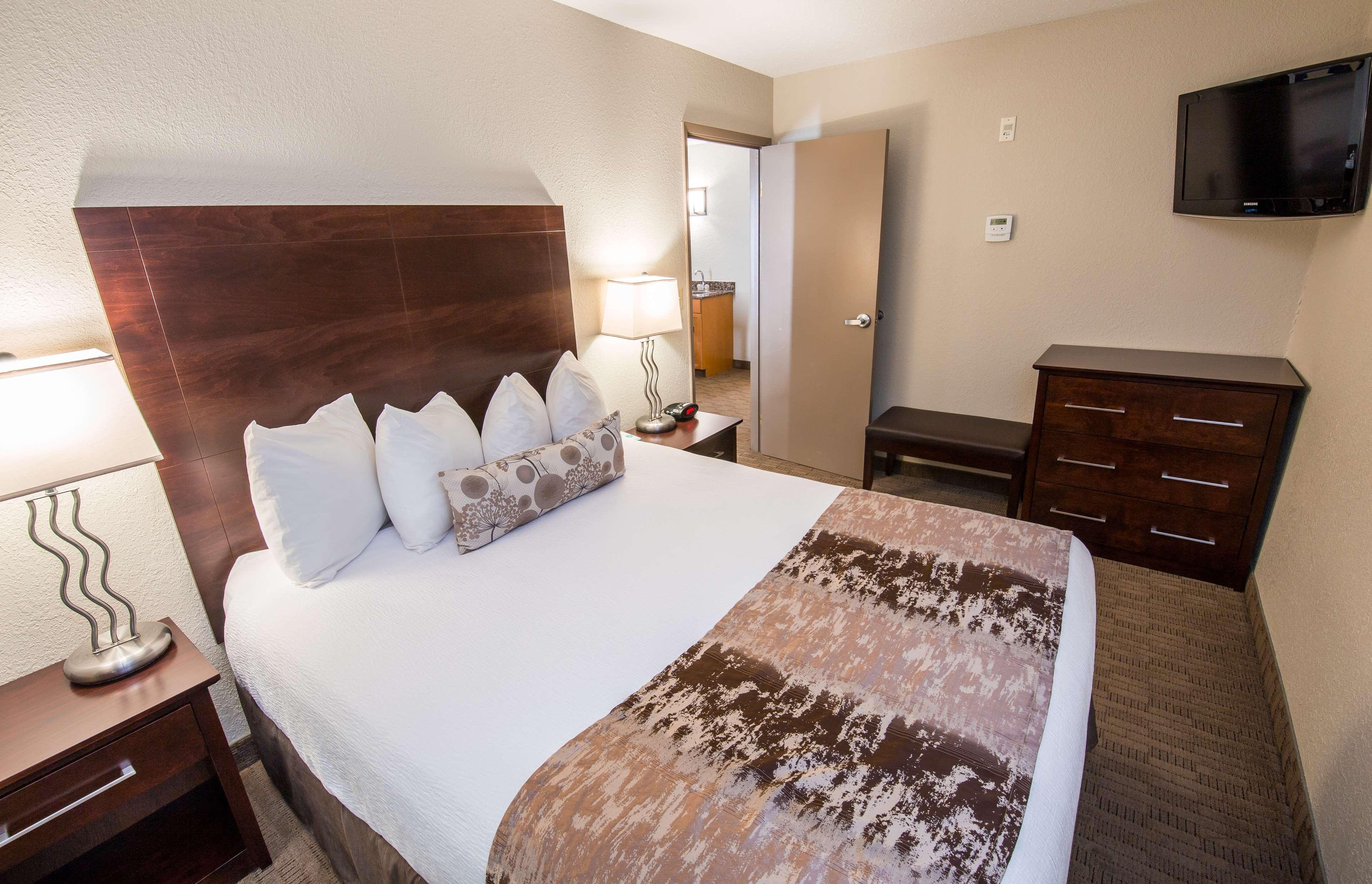 Best Western Plus Pembina Inn & Suites Winnipeg Zewnętrze zdjęcie