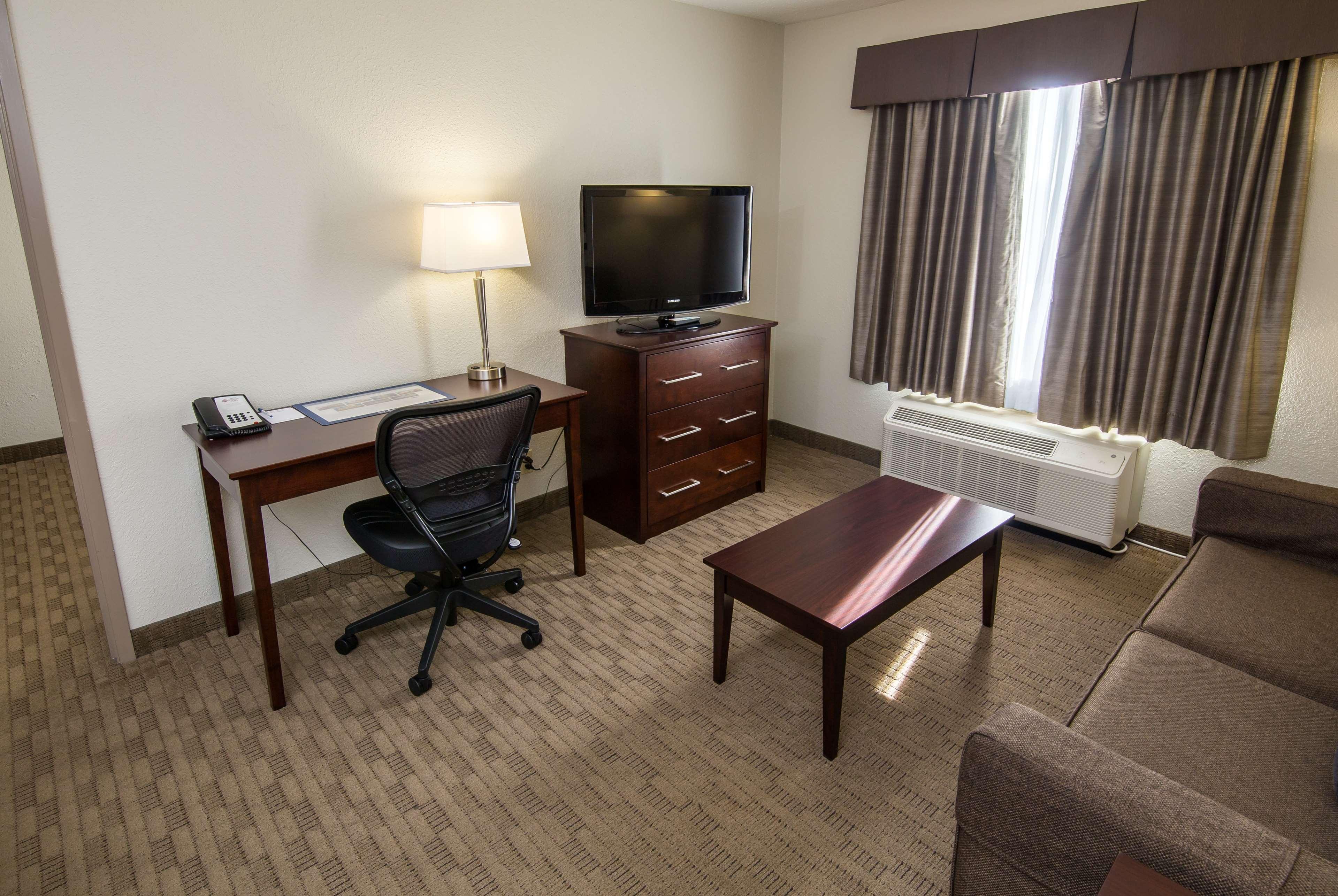 Best Western Plus Pembina Inn & Suites Winnipeg Zewnętrze zdjęcie