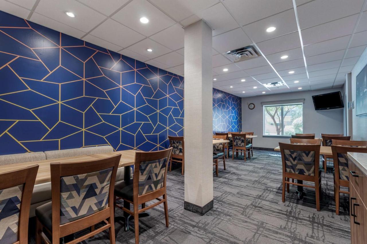 Best Western Plus Pembina Inn & Suites Winnipeg Zewnętrze zdjęcie