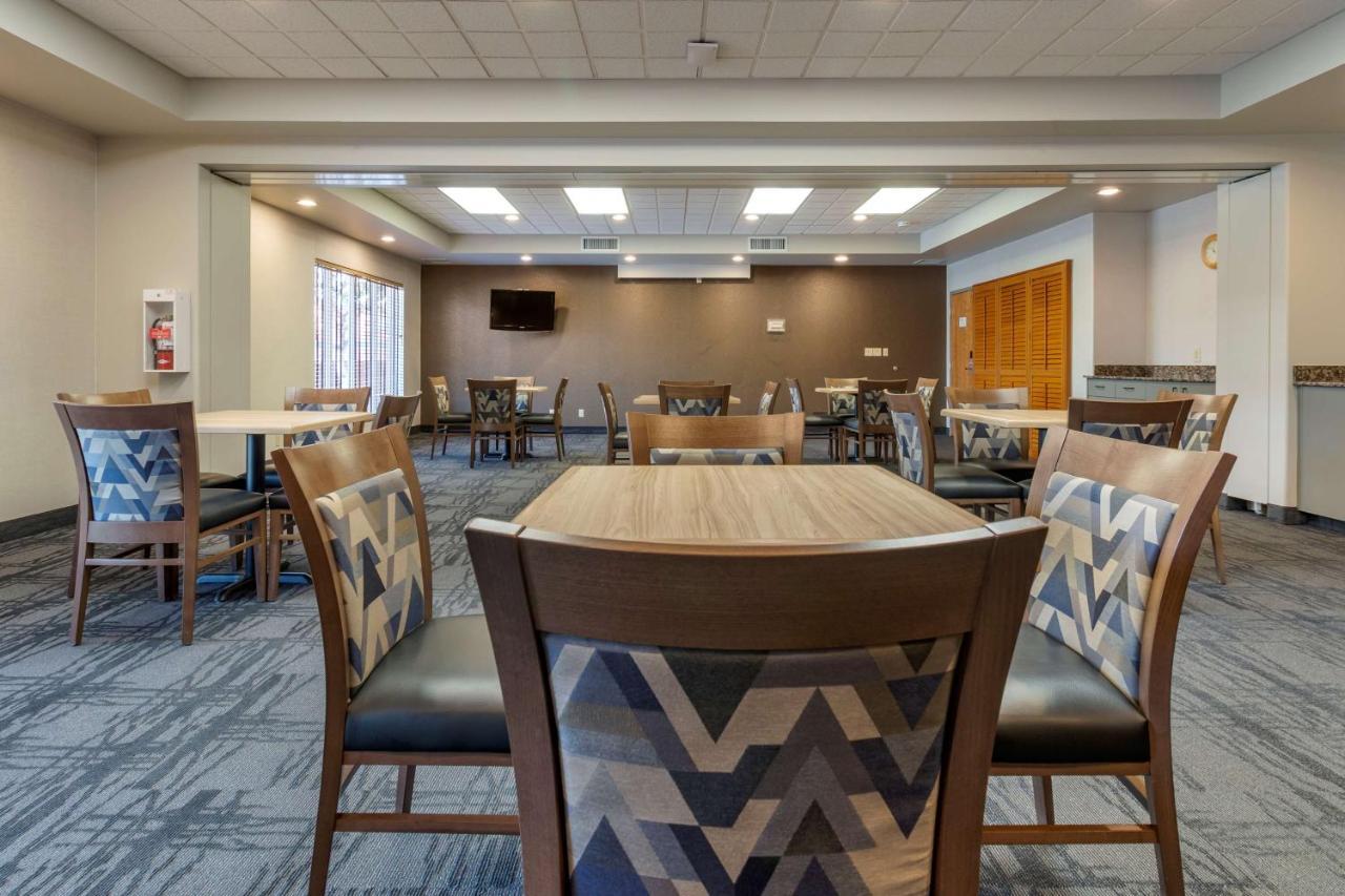 Best Western Plus Pembina Inn & Suites Winnipeg Zewnętrze zdjęcie