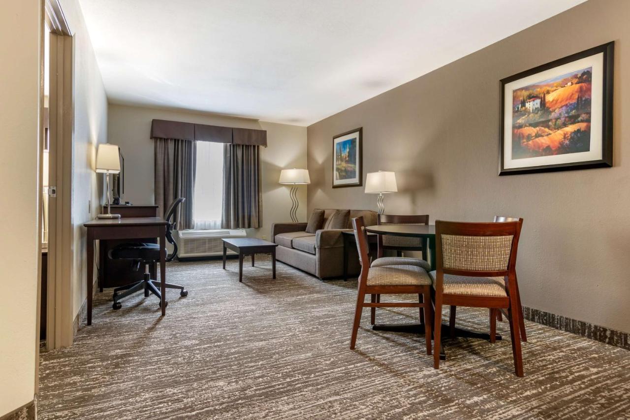 Best Western Plus Pembina Inn & Suites Winnipeg Zewnętrze zdjęcie