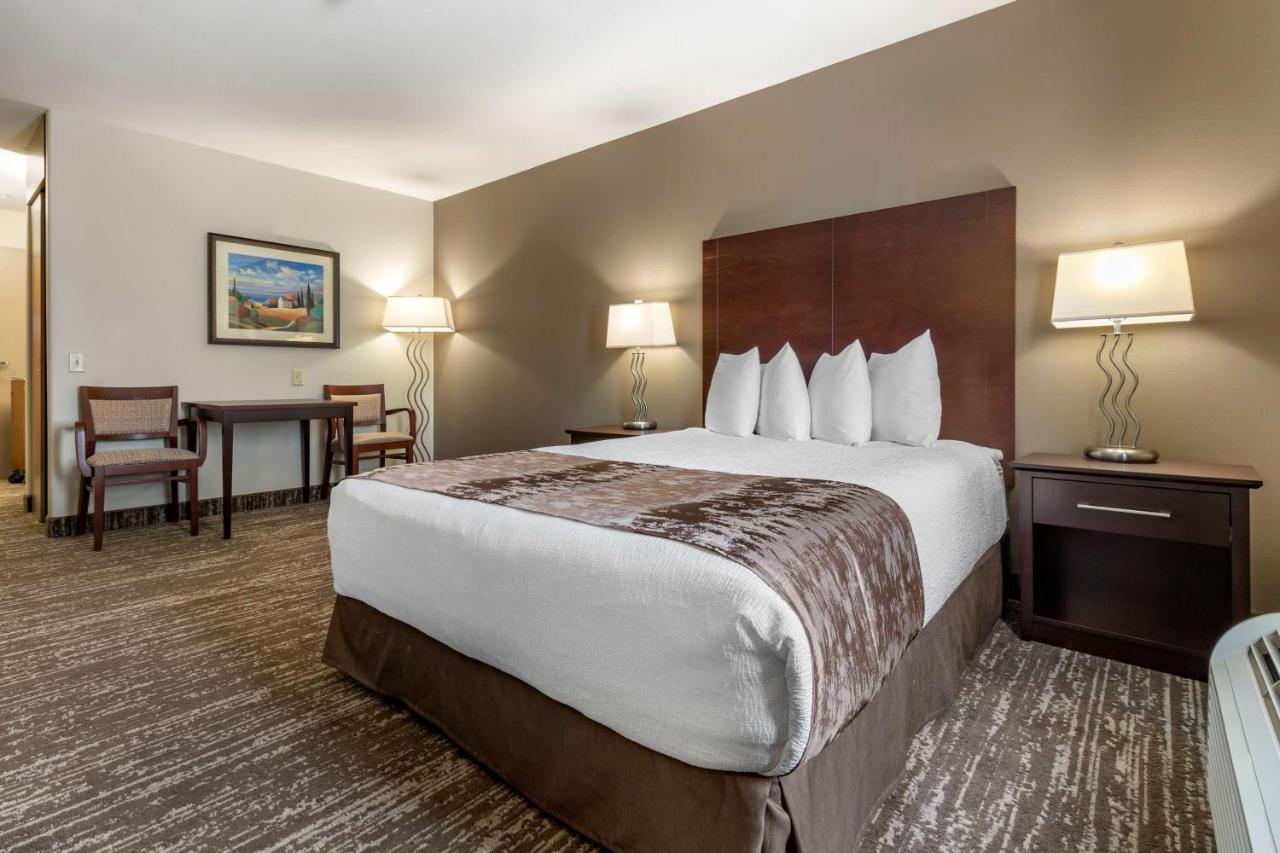 Best Western Plus Pembina Inn & Suites Winnipeg Zewnętrze zdjęcie