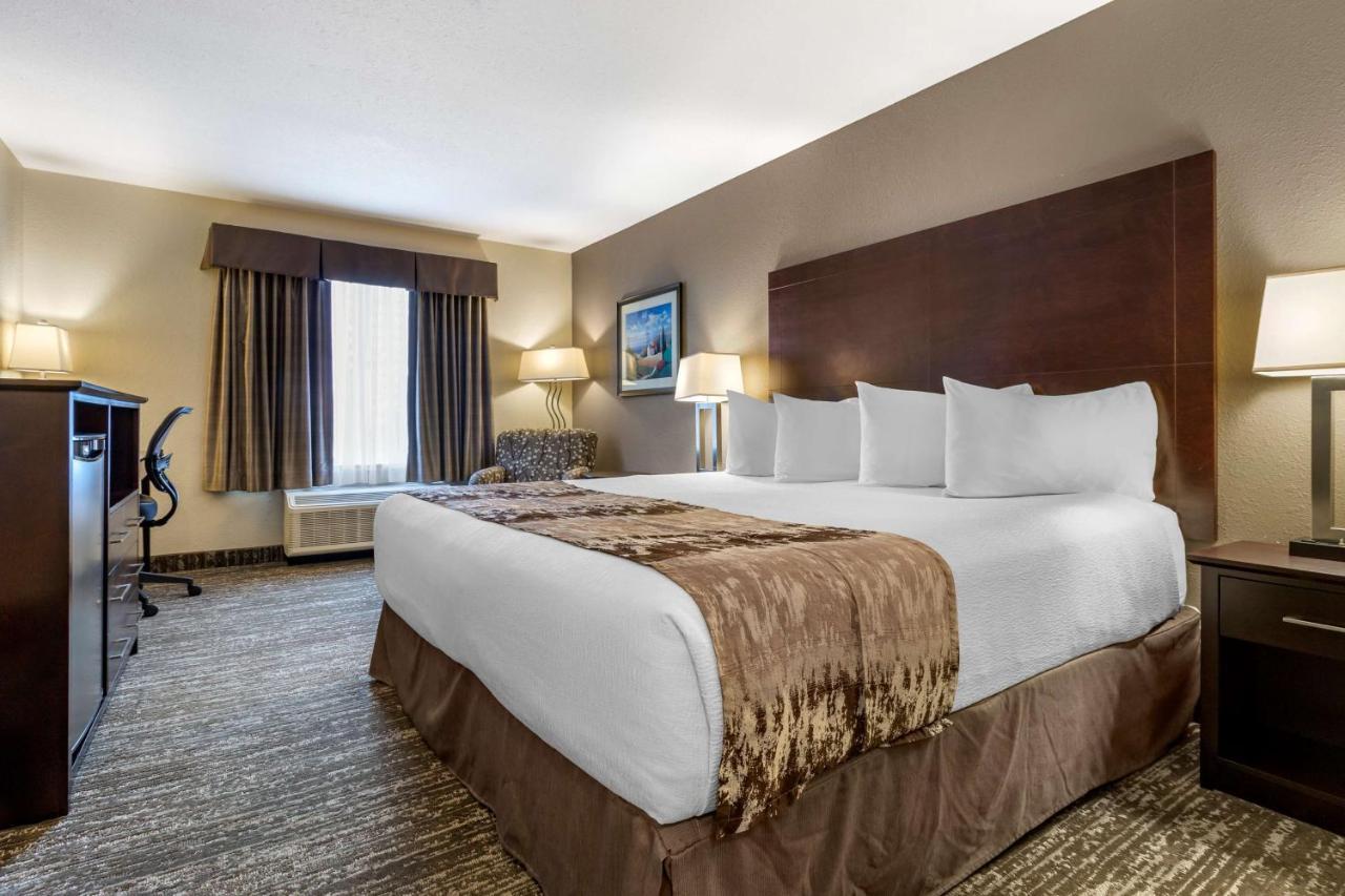 Best Western Plus Pembina Inn & Suites Winnipeg Zewnętrze zdjęcie