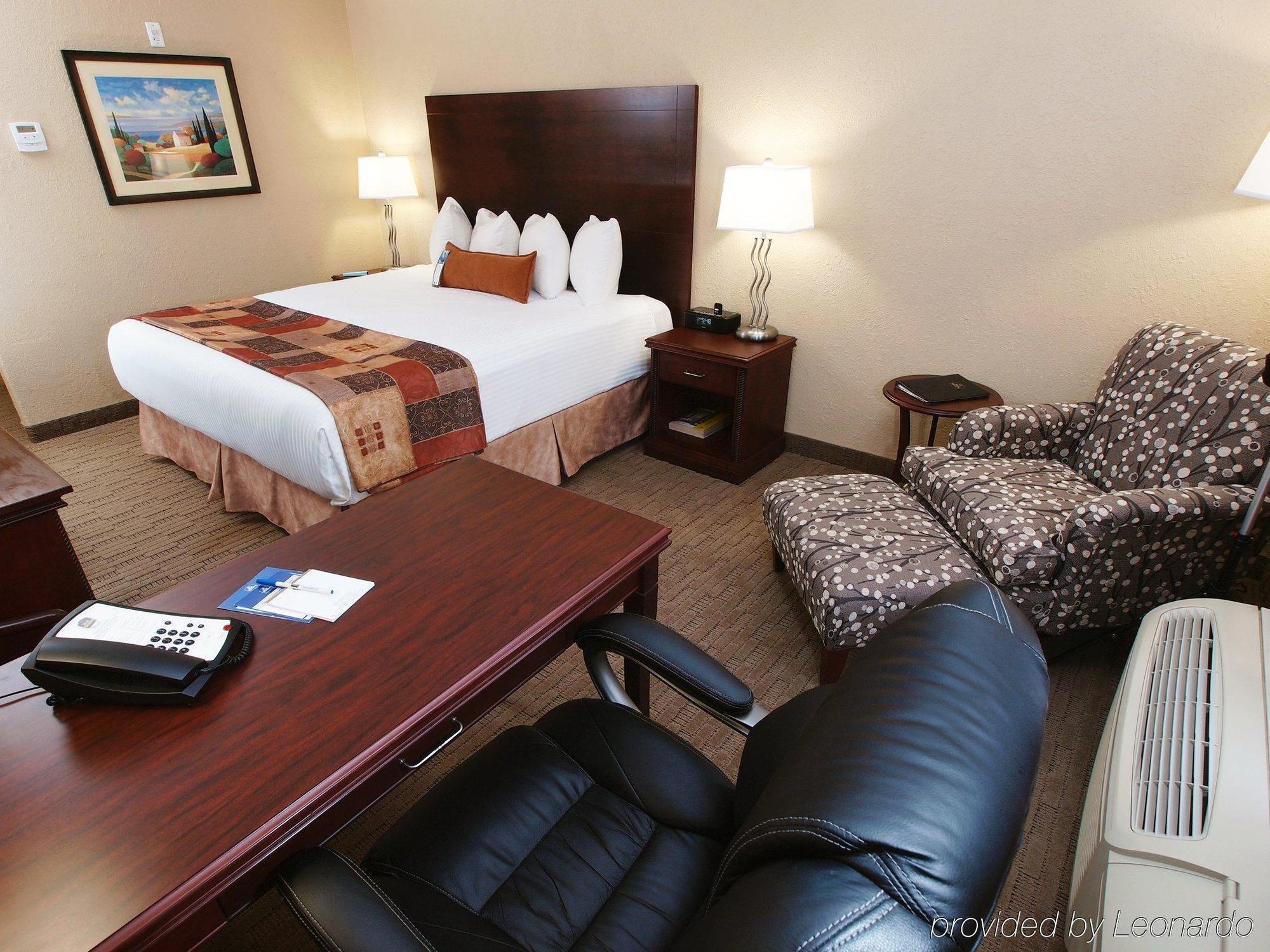 Best Western Plus Pembina Inn & Suites Winnipeg Zewnętrze zdjęcie